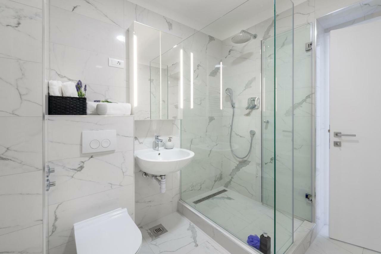 Urban Chic Luxe Apartments Near Beach Bacvice & Centre Split Room photo